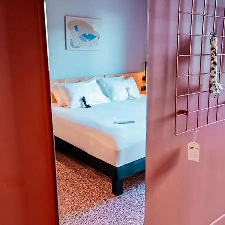 Première Classe Montpellier Est - Parc Des Expositions - Aéroport Hotel 2*
