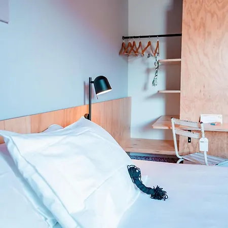 ホテル Greet Montpellier Aeroport Parc Des Expos モーギオ