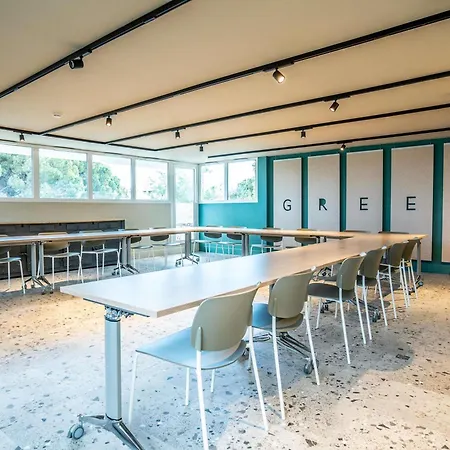 ホテル Greet Montpellier Aeroport Parc Des Expos