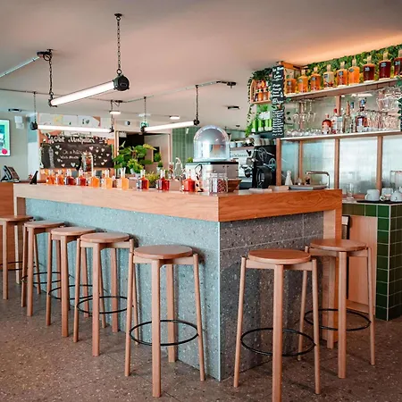 Greet Montpellier Aeroport Parc Des Expos Otel 2*