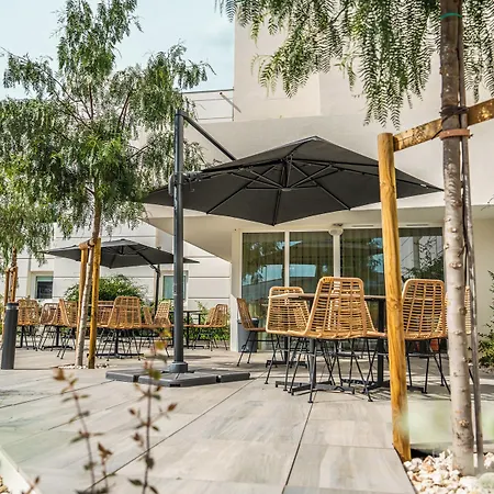 Première Classe Montpellier Est - Parc Des Expositions - Aéroport 2*