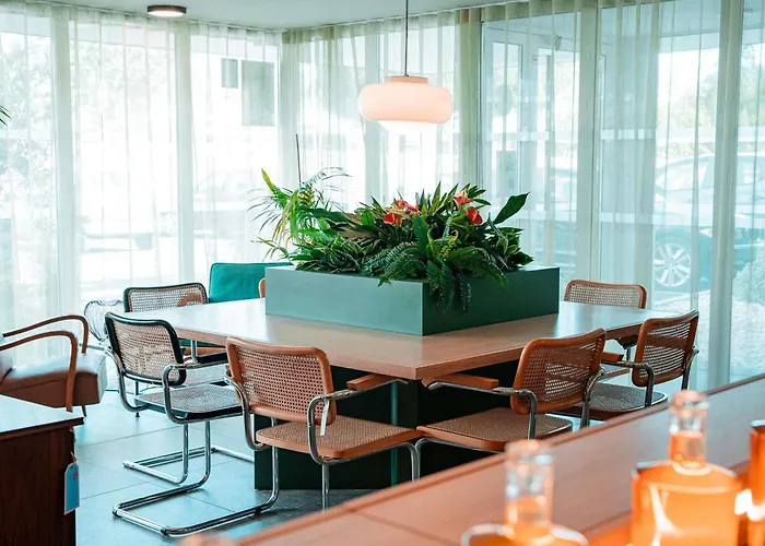 Hotel Greet Montpellier Aéroport Parc Des Expos 2*